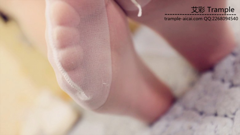 女巨人透明丝袜pov