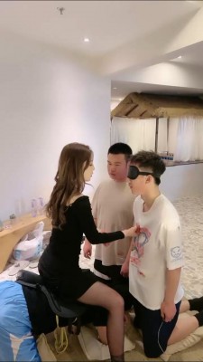 【领主老大】三奴犯错重刑调 bf23362