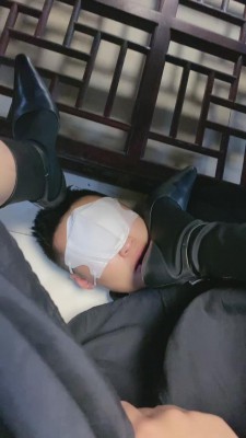 【沅芷大人】女白领无意识踩狗 bf19685