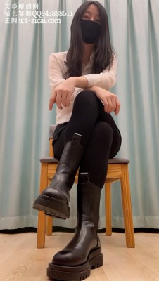 【鹿宝儿原创】训狗钻胯坐脸辱骂嘲笑POV YC-211225-6