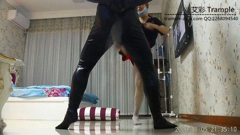 【燕子姐的人肉沙包】