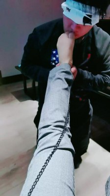 【Alice女王】皮鞋踩踏耳光极致羞辱（续集） bf19890