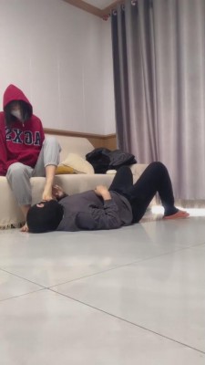 【精神小妹】咖啡店小姐姐自由发泄 bf11928