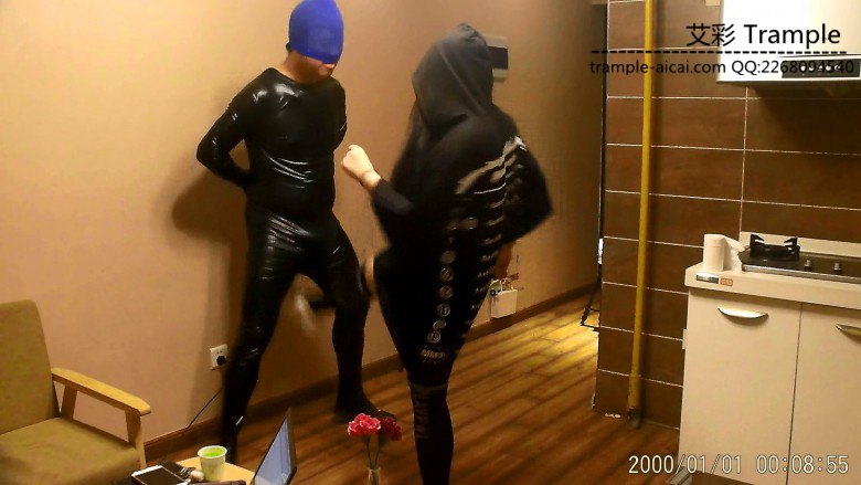 街舞少女真实踢裆_HD绳艺资源