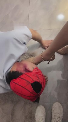 【妖子】姐妹花把继父当狗虐 bf12060