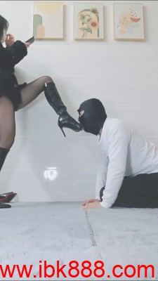 【灵竹】舔素人的脏靴子 bf23516