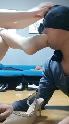 【江婷S】耳光狂抽家奴 bf22539