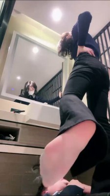 【禾末】白领出差虐废老板 bf22957