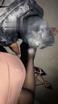 【西西小主】户外抓住跟踪狂 bf18402