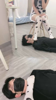 【礼礼大人】萝莉主踩踏喂食凌辱【完整版】 bf22382