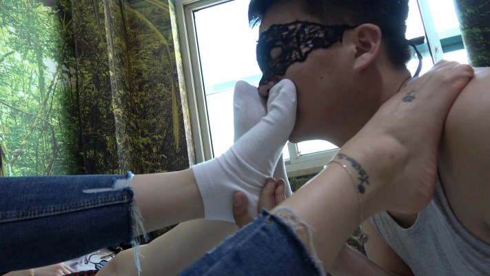 【彼岸花】双主小白袜羞辱狗脸 YC-211022-7