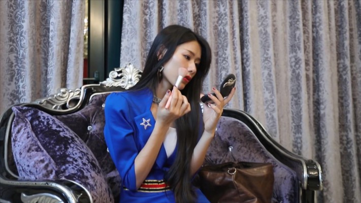 〖H.P.L栖心之栈〗—芷晴踩食物狗粮 HPL-220731