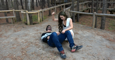 冷柔野外暴虐贱货裆部