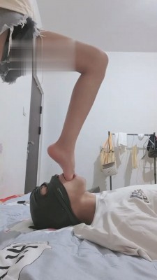 【思思】学生S裸足深喉专场 bf17895