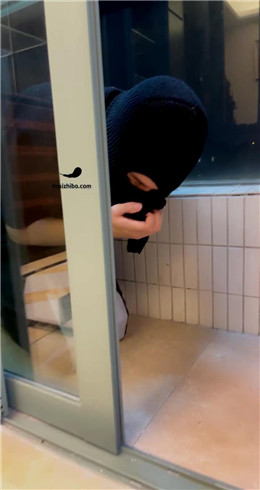 【Fiona菲菲】偷闻袜子被空姐教训 bf21469_HD绳艺资源