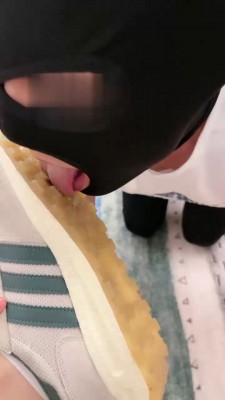 【湖北奈奈生】学生妹深夜教训邻居 bf18766