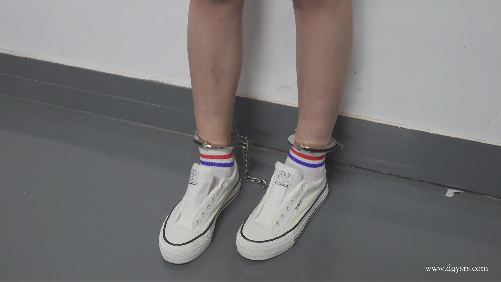 【艺束人生】2023_08期视频  入狱体验-金靖饰演