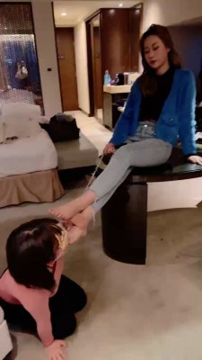 【二宝】精彩-双S长靴白袜+高跟辱母DOG bf21384