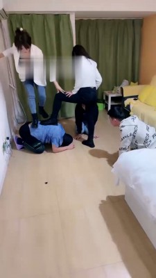 【晴儿】群调-姐妹花群魔乱舞玩sm【双视角版】 bf22107