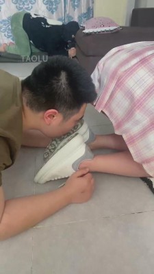 【领主老大】奴下奴强迫舔脏鞋 bf12128_HD绳艺资源