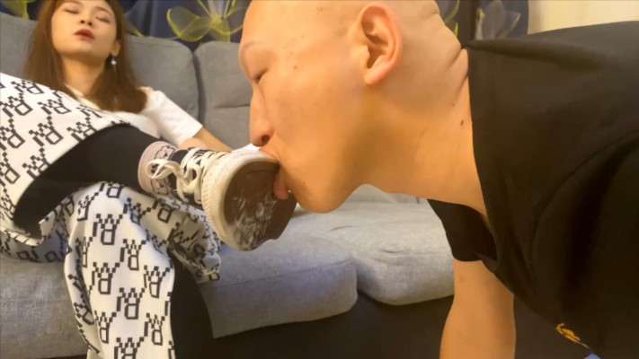 【W.K.T】—对“舔狗”的恩赐 YC-221114-2