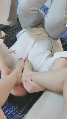 【灵教官】舔脏鞋底/臭脚专场 bf11825