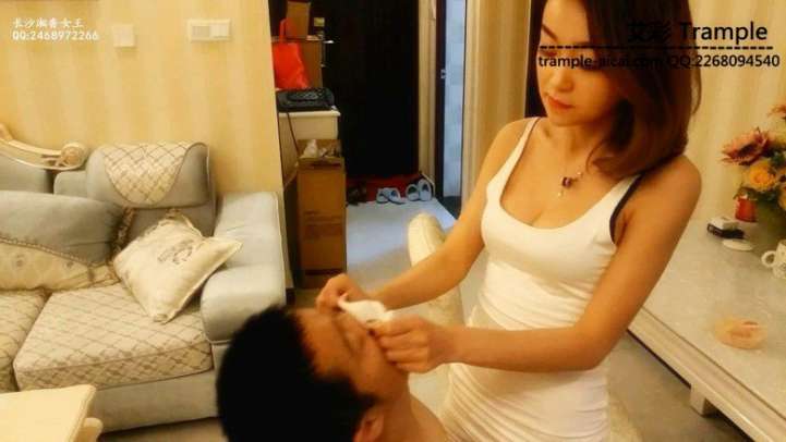 〖湘香女王〗圈养奴一整天的卑微命运