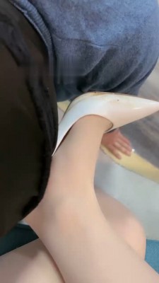 【妆主大大】无情羞辱绿帽奴 bf21703