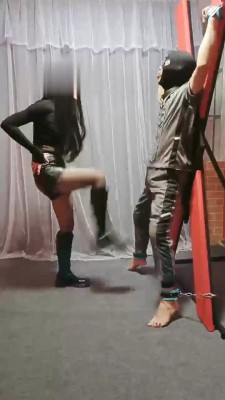 【初恋】长靴黑丝高难度挑战提档 bf19420_HD绳艺资源