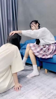 【白茶】剧情-开发女同桌做狗 bf18782