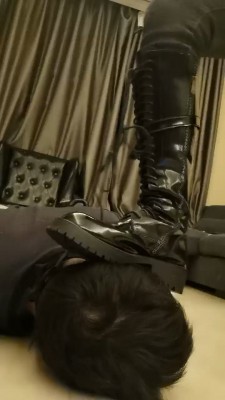 【文文文】长靴S超暴力踢踹 bf21574