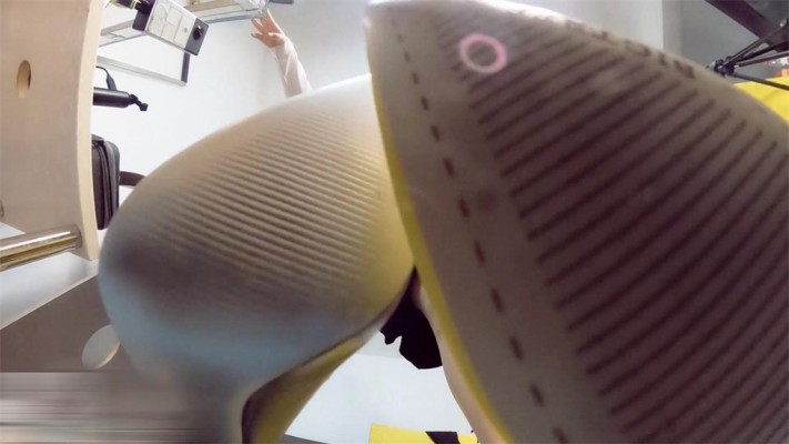 【婧児小主】婧児小意双S全语言踩踏肉丝高跟短靴下踩地板脸羞辱踩死！YC-220322-3_HD绳艺资源