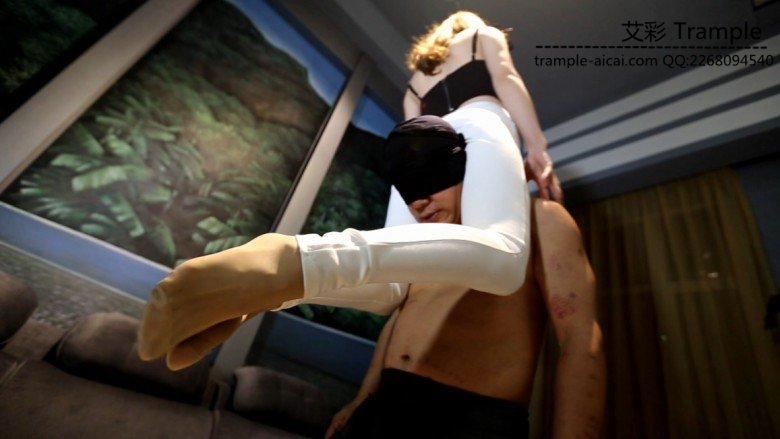 【冰时代】芮萁女王的家畜训导