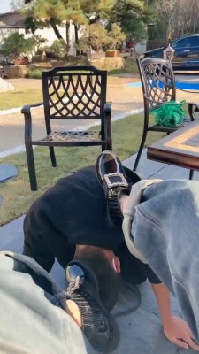 【沅芷大人】户外让男友伺候我 bf19643