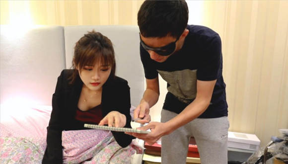 〖H.P.L栖心之栈〗—偷舔木堇老师的脚