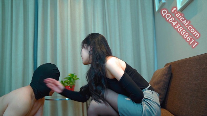 韩国女S虐中国男M第三部 YC-220219