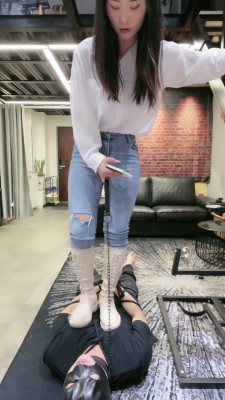 【晚晚】前男友跪下做绿帽狗【第三部高清版】 bf19604