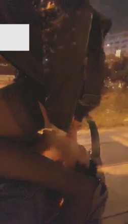 VIVI圣诞节马路边花式圣水超刺激