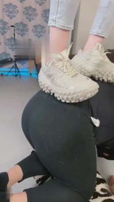 【艾琳】首次情侣主调绿帽废物 bf17854