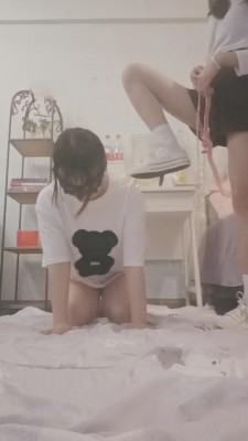 【00小主十言】帆布鞋白袜羞辱女奴 bf11919_HD绳艺资源