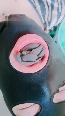 【媚朵S】圣水嘴洗丝袜 bf22214