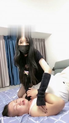 【陈甜女帝】高跟鞋全体重踩踏 bf21821