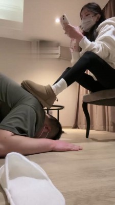 【阿月】雪地靴白袜气味羞辱 bf22067