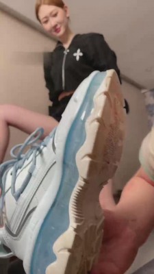 【二宝】175模特入圈首调/踩踏/喂食 bf12190