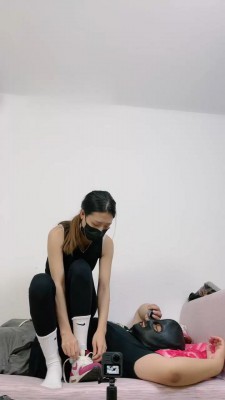 【婧児小主】运动鞋白袜全体重踩 bf17682