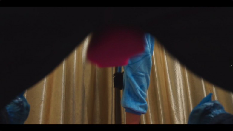 洛芸睡衣无作假暴力踢裆