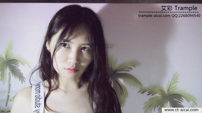 【女子防身术】美腿裙装美女详细讲解防狼术膝顶角度好  G-181019-2