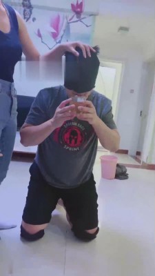 【小劳拉】3S素人暴力虐待气味羞辱  bf17524