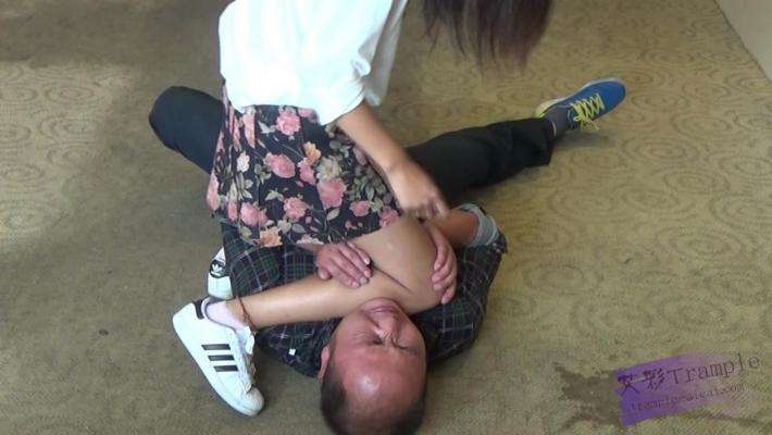 小薇实战防身情景演练_HD绳艺资源