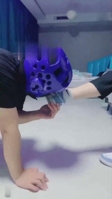 【精神小妹】多位素人tj群调群虐 bf17522